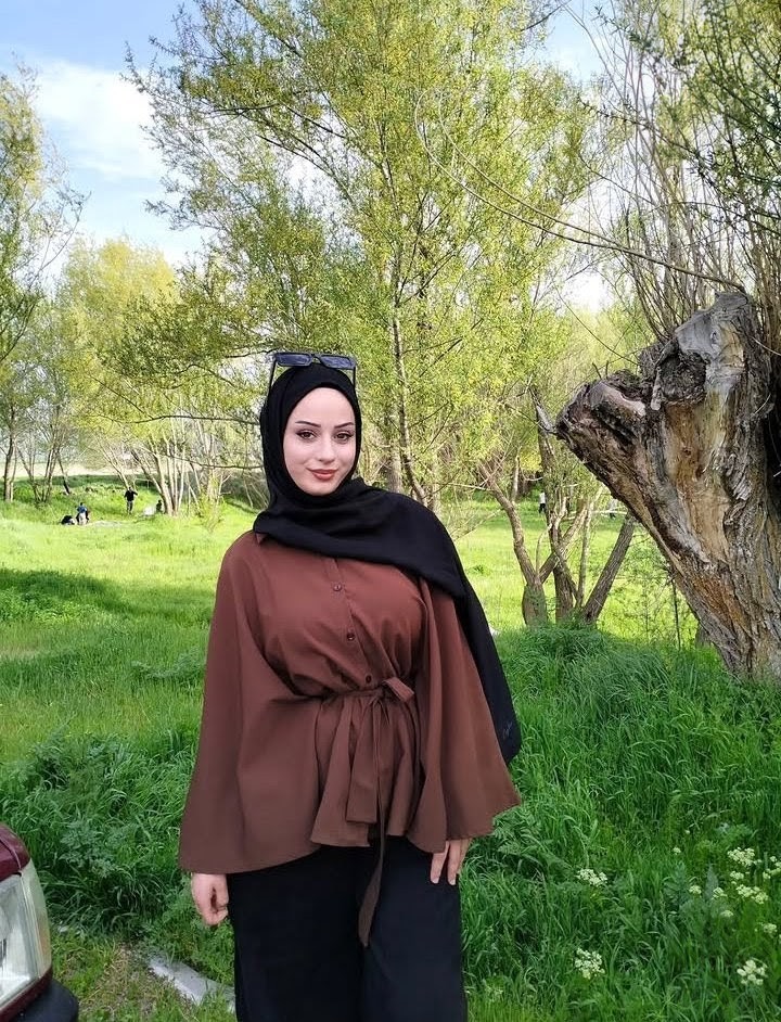 İzmir Sonsuz Güzel Kadın Escort Bayan Feriha