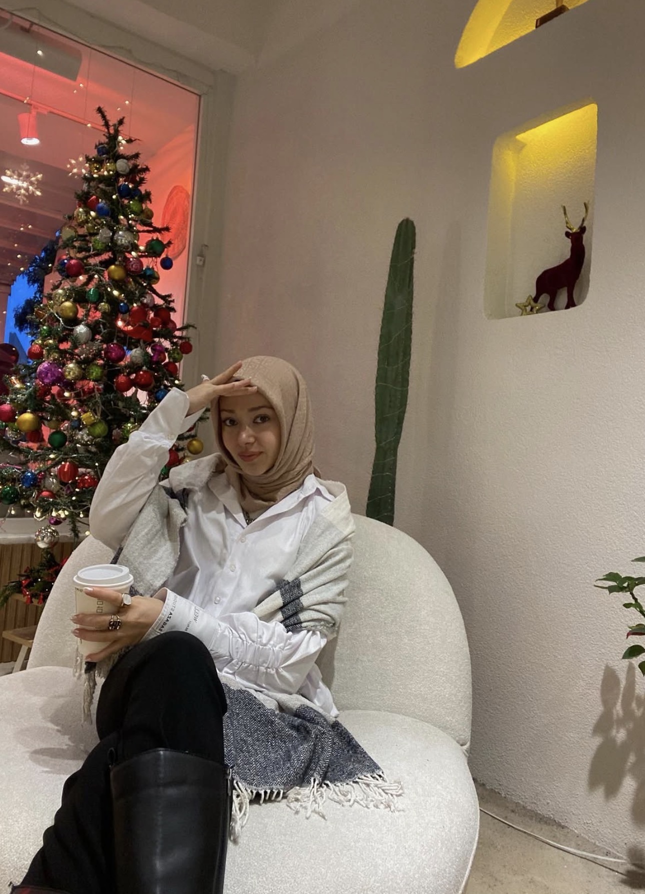 Göçbeyli Liseli Bayan Escort Bayan Zeliha